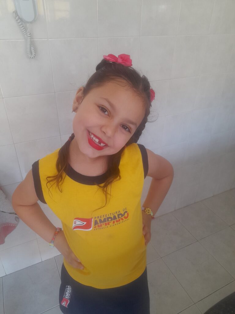 Mirella de Oliveira melzani